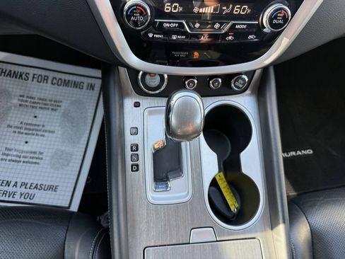 Used 2015 Nissan Murano Platinum FWD image 29