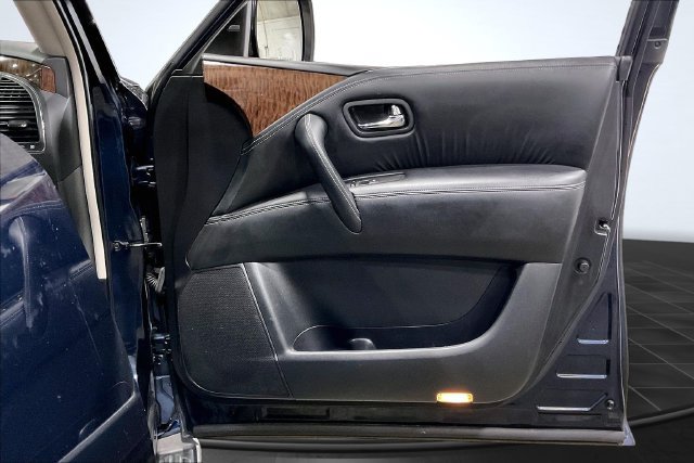 Used 2019 Nissan Armada Platinum w/ Captain's Chairs Package AWD/4WD image 24