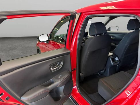 Used 2025 Honda HR-V Sport image 14