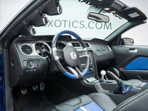Used 2012 Ford Mustang Shelby GT500 w/ Electronics Pkg image 2