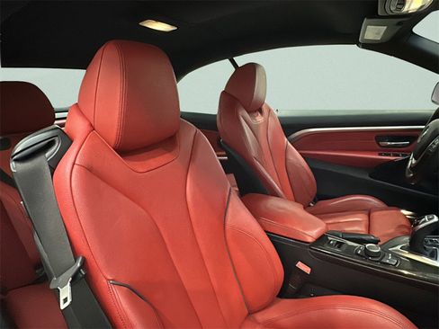 Used 2017 BMW 430i xDrive Convertible image 13
