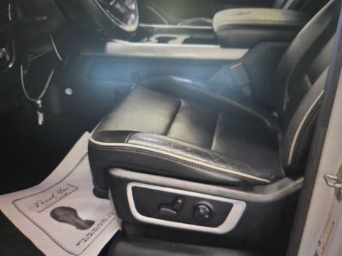 Used 2020 RAM 1500 Laramie image 10