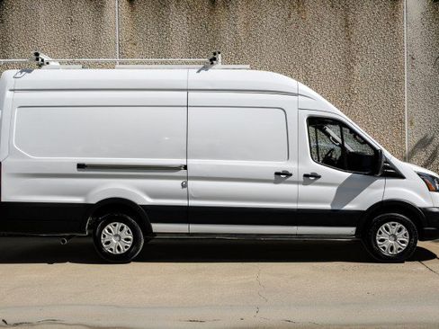 Used 2022 Ford Transit 250 148 High Roof Extended w/ Load Area Protection Package RWD image 10