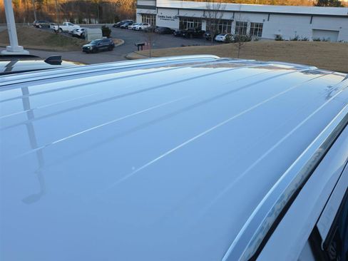 Used 2022 Chevrolet Tahoe LT w/ Luxury Package image 17