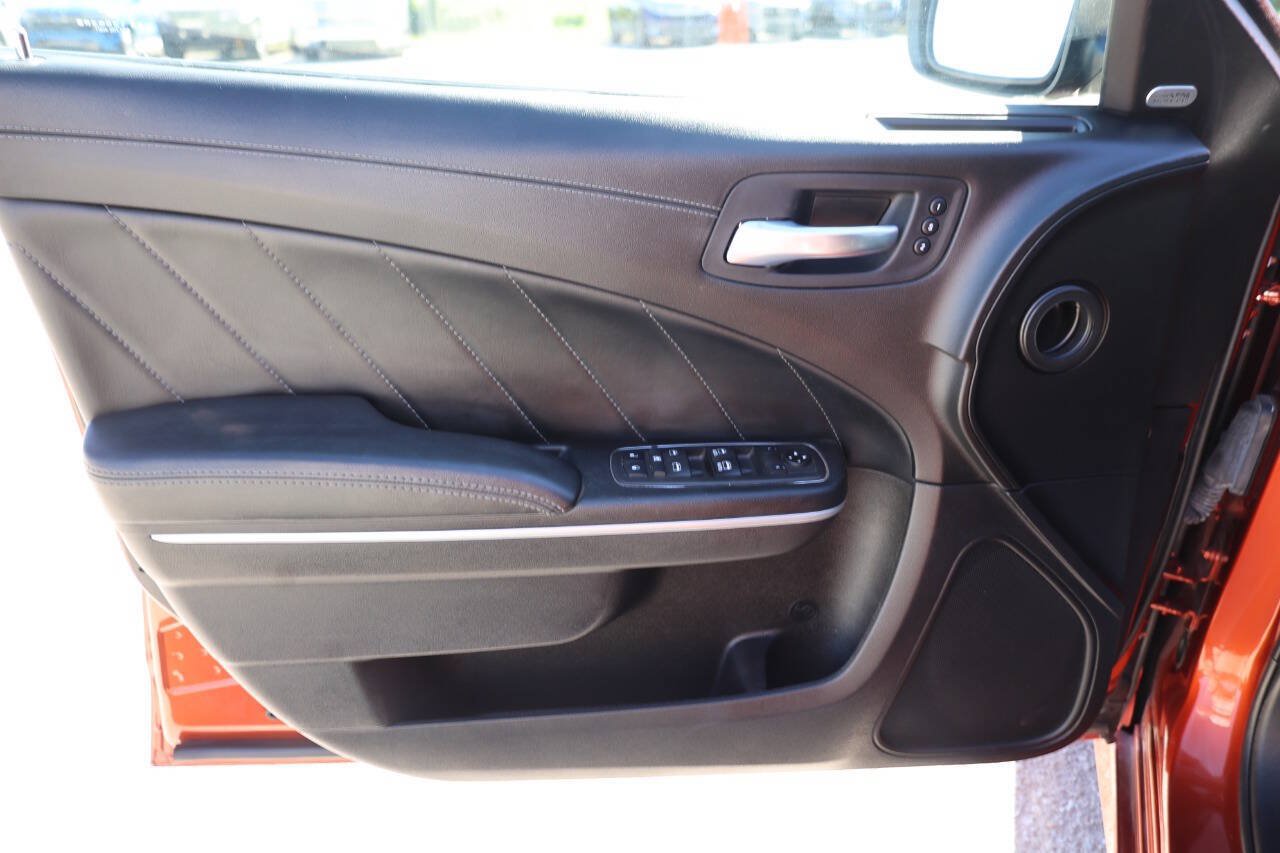 Used 2021 Dodge Charger Scat Pack RWD image 12