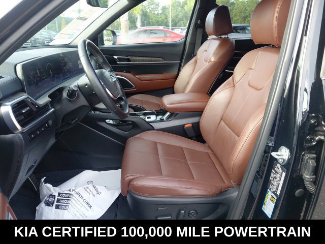 Certified 2025 Kia Telluride SX w/ SX Captain's Chair Package FWD image 24