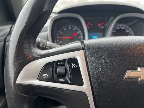 Used 2011 Chevrolet Equinox LT w/ Driver Convenience Package image 35