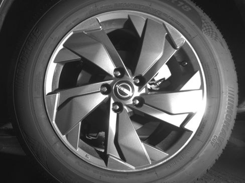 Used 2025 Nissan Rogue SV image 14