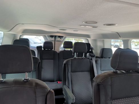 Used 2023 Ford Transit 350 XLT RWD image 9