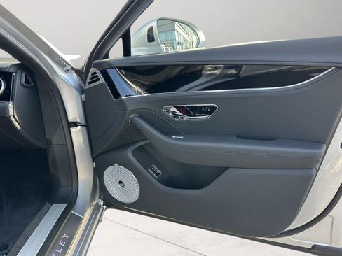 New 2026 Bentley Flying Spur Plug-In Hybrid AWD/4WD image 64