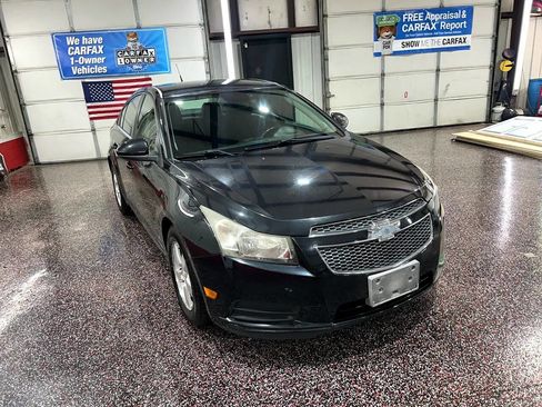 Used 2014 Chevrolet Cruze LT image 13