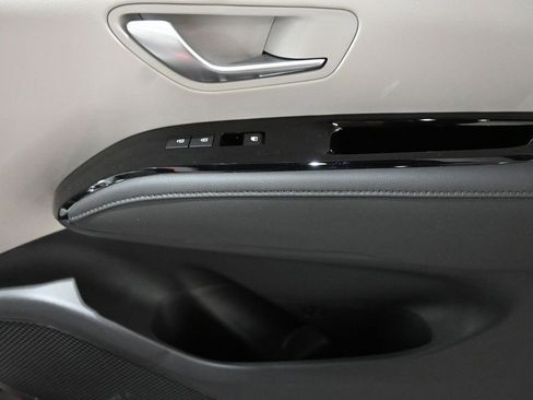 New 2026 Hyundai Tucson Limited image 9