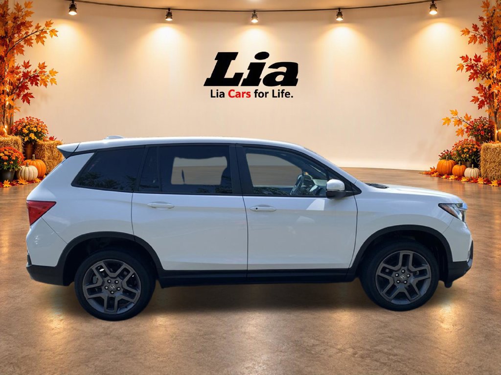 Used 2023 Honda Passport EX-L image 2