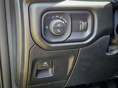 New 2026 RAM 1500 Express AWD/4WD image 15