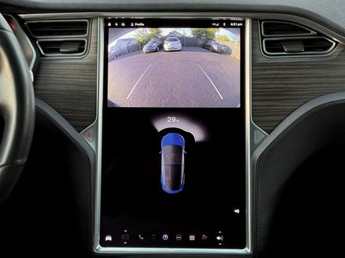 Used 2016 Tesla Model X 90D image 18