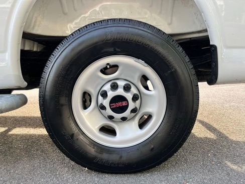 Used 2025 GMC Savana 2500 w/ Driver Convenience Package RWD image 13