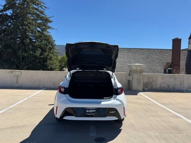 Used 2024 Toyota Corolla SE w/ SE Package FWD image 8