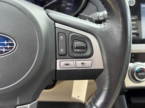 Used 2017 Subaru Outback 2.5i Premium AWD/4WD image 22
