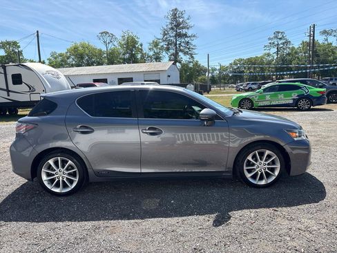 Used 2012 Lexus CT 200h Premium w/ Leather Pkg FWD image 4