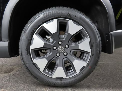 New 2026 Honda Pilot Elite image 9