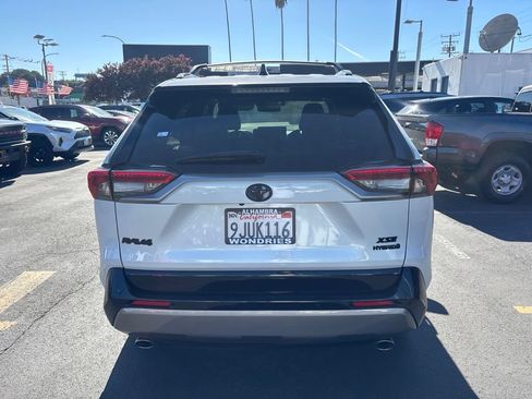Used 2024 Toyota RAV4 XSE w/ Advanced Technology Package AWD/4WD image 5