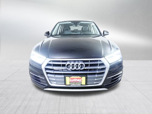 Used 2019 Audi Q5 2.0T Premium Plus w/ Premium Plus Package image 2