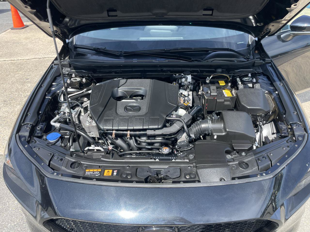 Used 2024 MAZDA MAZDA3 s FWD image 25