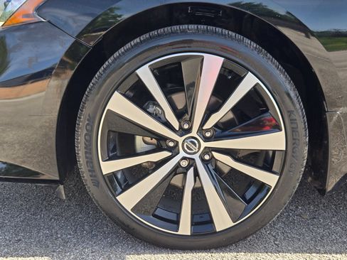 Used 2022 Nissan Altima 2.5 SR AWD/4WD image 32