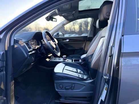 Used 2019 Audi Q5 2.0T Premium Plus w/ Premium Plus Package image 15