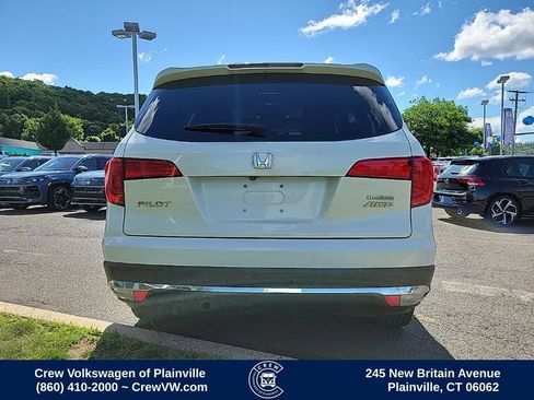 Used 2018 Honda Pilot Touring image 29