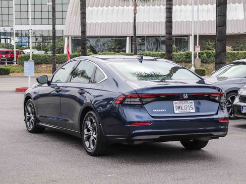 Certified 2023 Honda Accord EX image 13