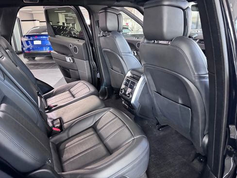 Used 2019 Land Rover Range Rover Sport HSE Dynamic image 15