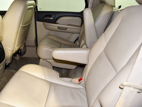 Used 2012 GMC Yukon Denali AWD/4WD image 48
