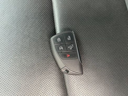 Used 2024 Chevrolet Silverado 1500 LTZ image 33