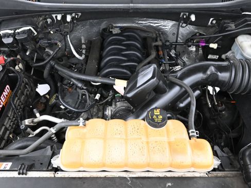 Used 2016 Ford F150 Lariat AWD/4WD image 28