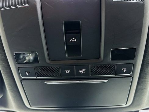 Used 2021 MAZDA CX-5 Signature image 14