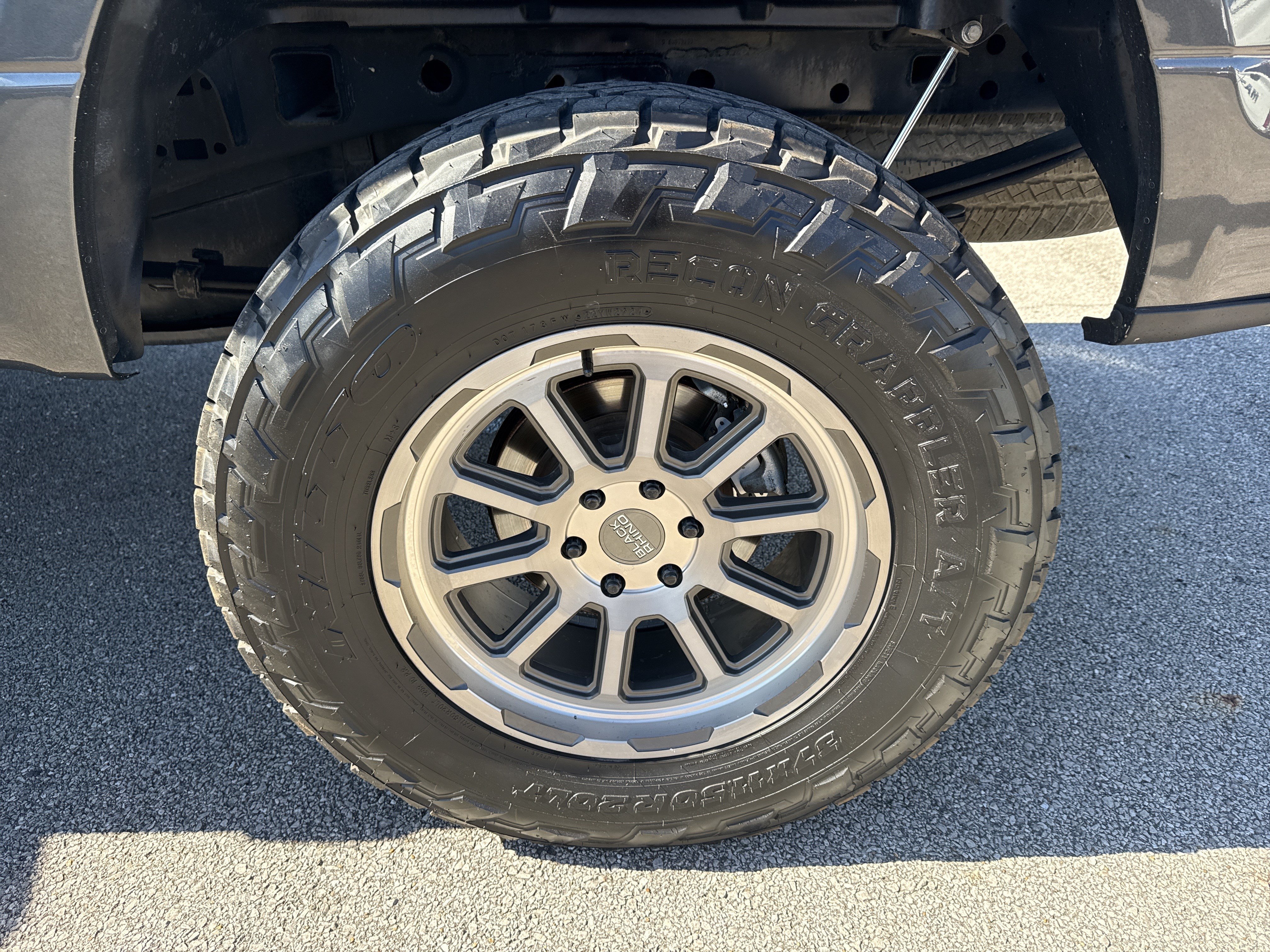 Used 2020 Ford F150 XLT w/ Equipment Group 302A Luxury AWD/4WD image 19