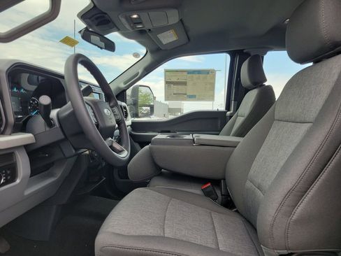 New 2026 Ford F250 4x4 SuperCab Super Duty image 18