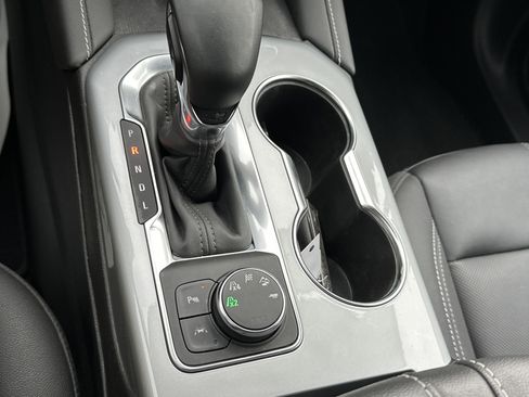 Used 2024 Chevrolet Blazer LT w/ Sound & Technology Package image 23