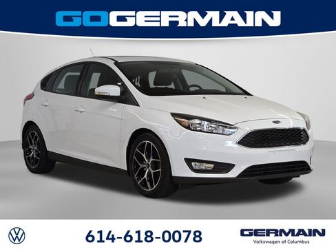 Used 2018 Ford Focus SEL w/ Cold Weather Package FWD image 5