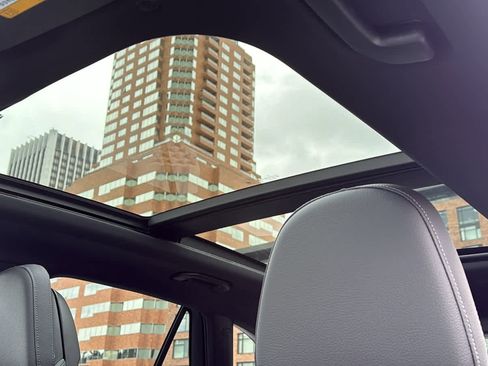 New 2026 Mercedes-Benz GLC 350e 4MATIC image 26