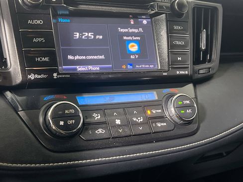 Used 2016 Toyota RAV4 XLE FWD image 26
