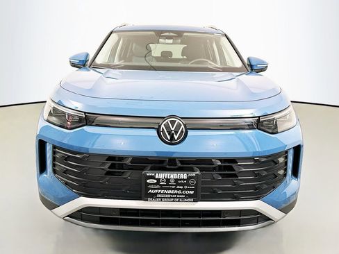 New 2026 Volkswagen Tiguan SE AWD/4WD image 2