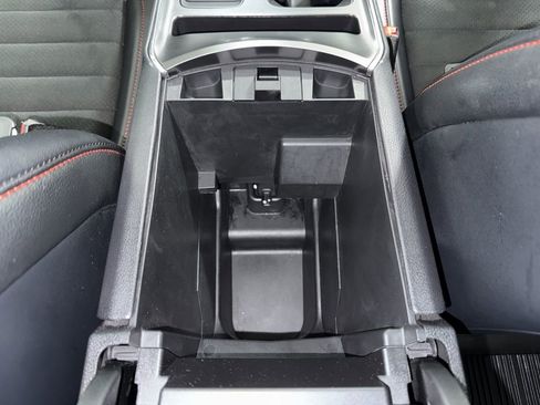 Used 2023 Ford Edge ST-Line AWD/4WD image 32