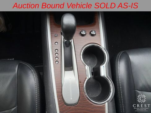 Used 2018 Nissan Pathfinder Platinum FWD image 21