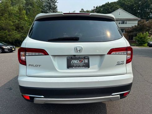Used 2021 Honda Pilot Elite image 4