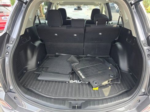 Used 2017 Toyota RAV4 XLE image 16