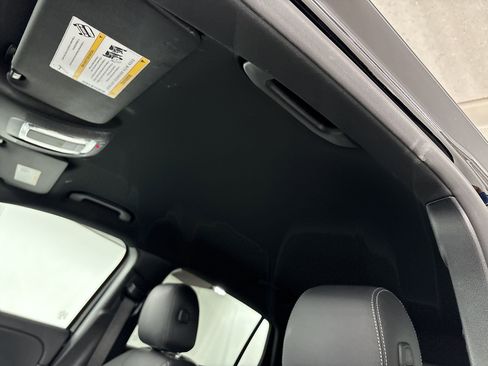 Certified 2023 Mercedes-Benz GLA 250 4MATIC image 15