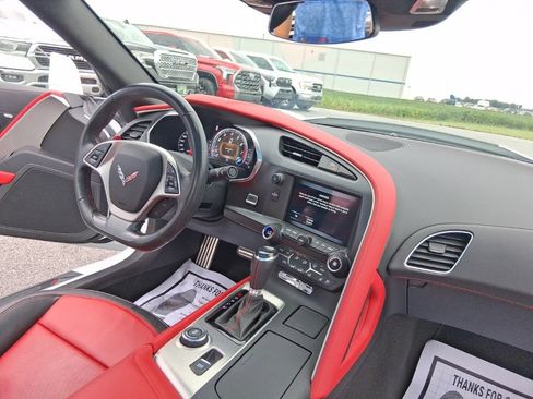 Used 2019 Chevrolet Corvette Grand Sport RWD image 26