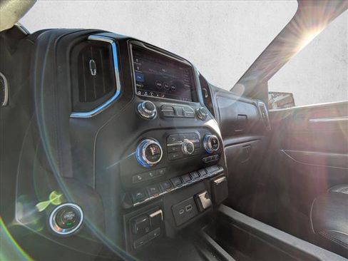 Used 2020 GMC Sierra 1500 AT4 w/ AT4 Premium Package image 12